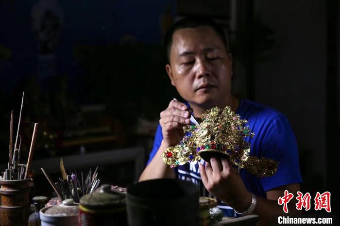 河内1.5分彩：传承与创新：闽南祖传柳丝工艺匠人的坚守